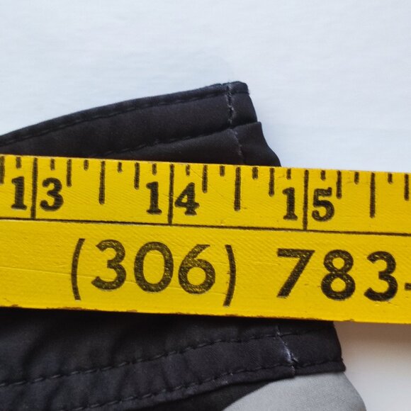 Volcom board short men's size 30 olive green black white stripes pattern - Picture 9 of 11